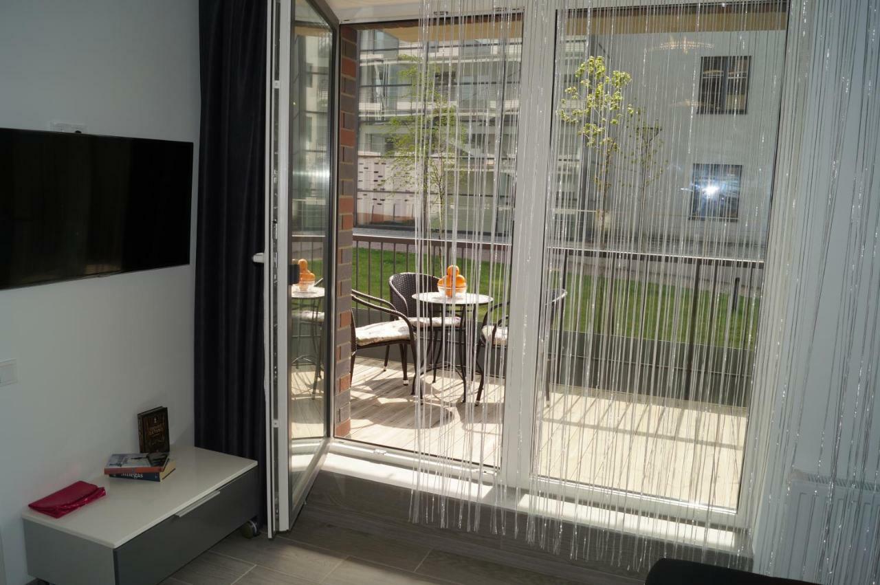Apartamentai Vyta Plius クライペダ エクステリア 写真