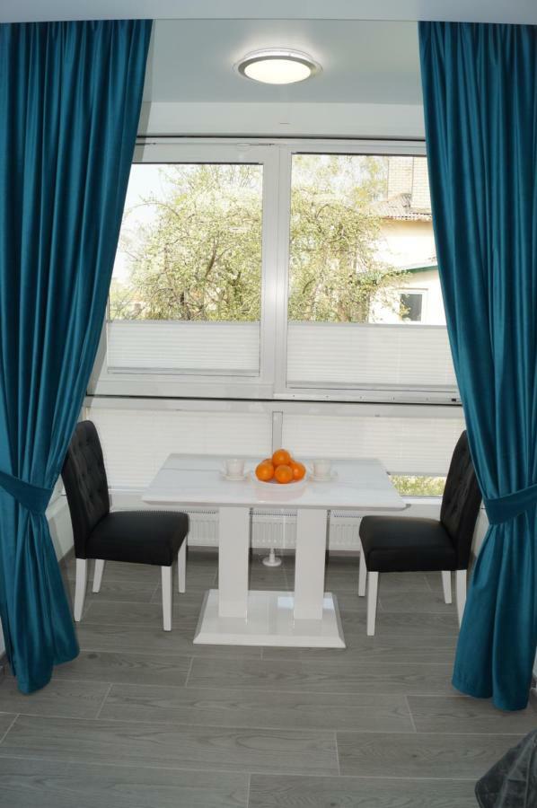 Apartamentai Vyta Plius クライペダ エクステリア 写真